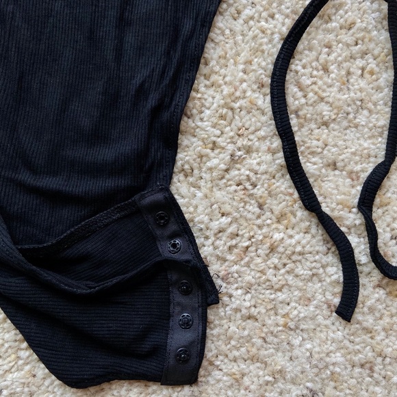 brand new bodysuit with lace slit detail black - Picture 4 of 4